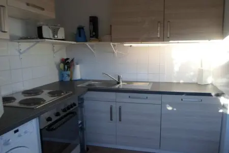 Maison 50m² avec terrasse ensoleillée à St-Pierre-sur-Mer : photo 16