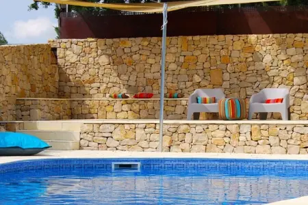 Finca avec 3 logements et piscine chauffée à Torrelles de Foix : photo 2