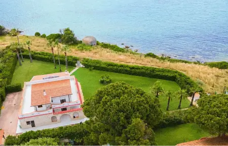 Maison côtière 7 pers. à Arenella, jardin face à la mer : photo 1