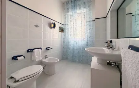 Maison côtière 7 pers. à Arenella, jardin face à la mer : photo 27