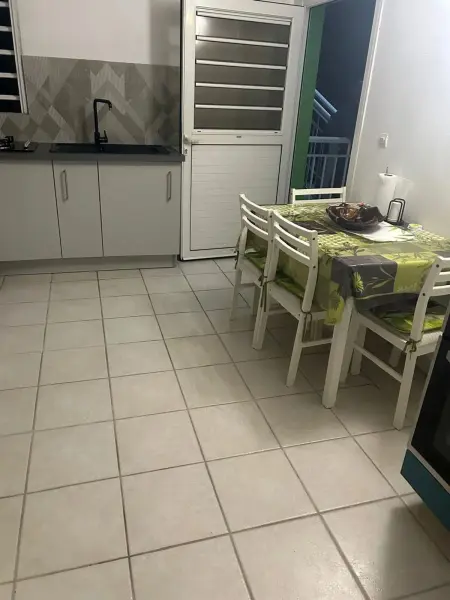 Appartement 40 m² vue mer au Robert, terrasse et barbecue : photo 12