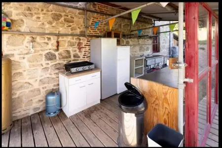 Villa familiale 350 m² avec piscine privée à Gouttières : photo 30