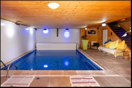 Villa familiale 350 m² avec piscine privée à Gouttières : photo 35