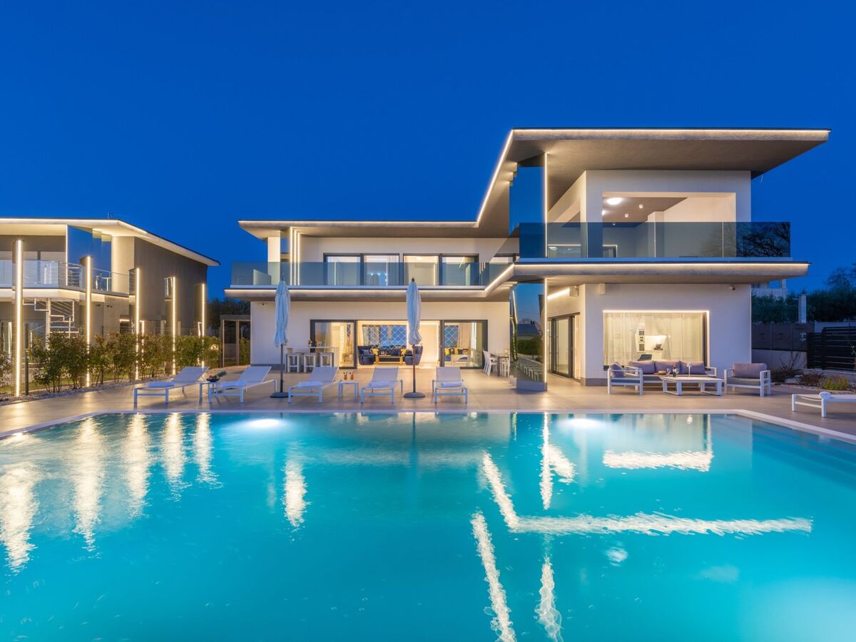 Villa Sara – Maison 5 chambres avec piscine chauffée - Photo 1