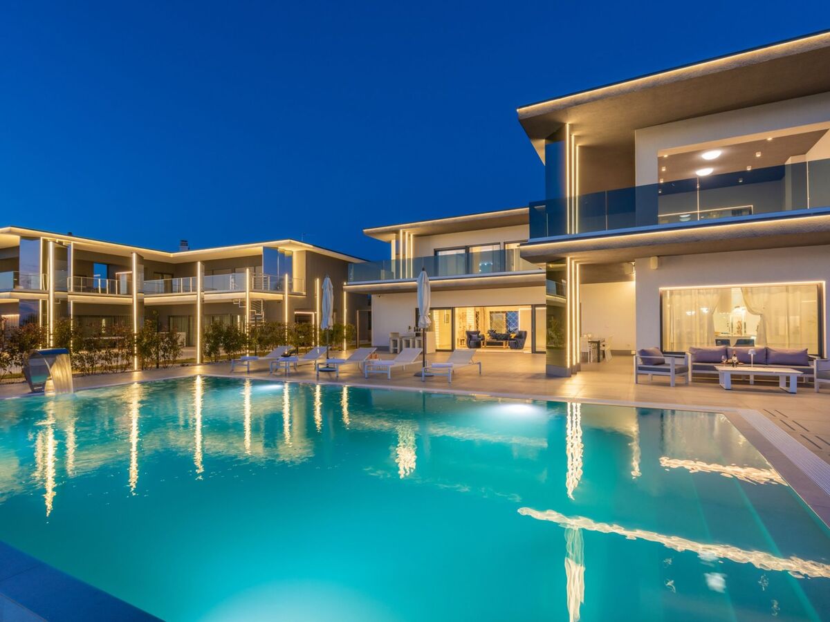 Villa Sara – Maison 5 chambres avec piscine chauffée - Photo 2