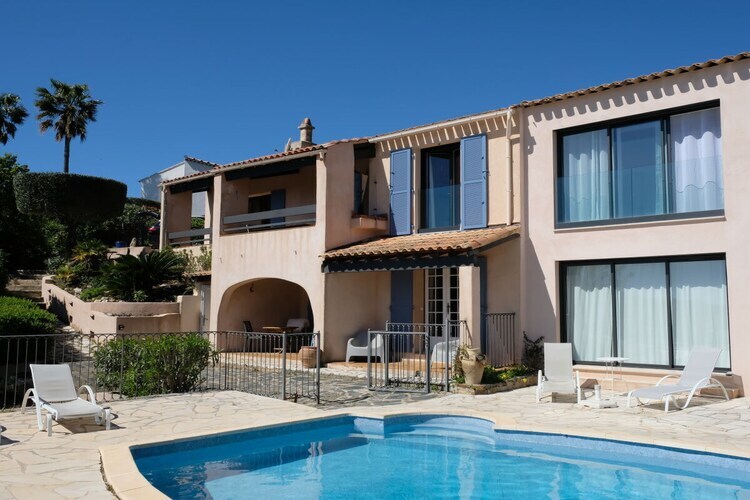 Villa Pierrugues avec piscine privée, vue mer à Cavalaire - Photo 2