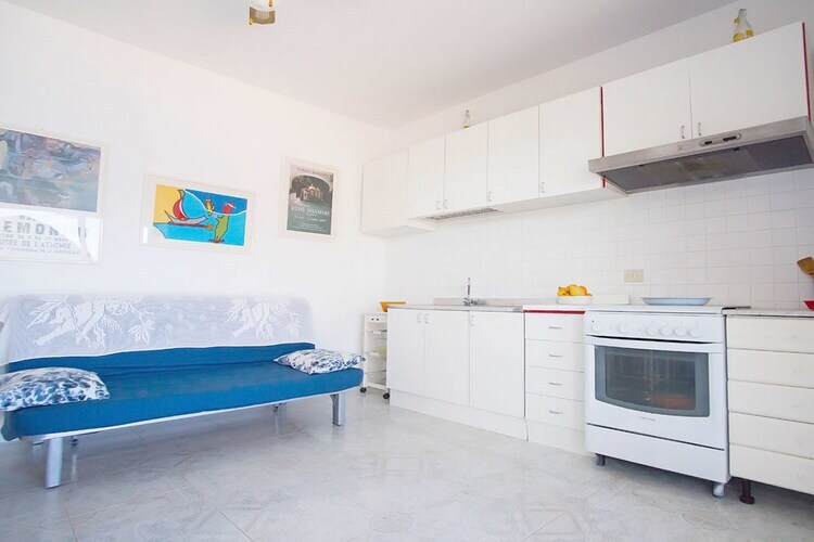 Villa Mela C à Lipari : vue mer et plage à 350 m - Photo 12