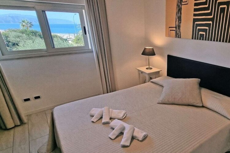 Maison Terme Vigliatore, vue mer et piscine - Photo 13