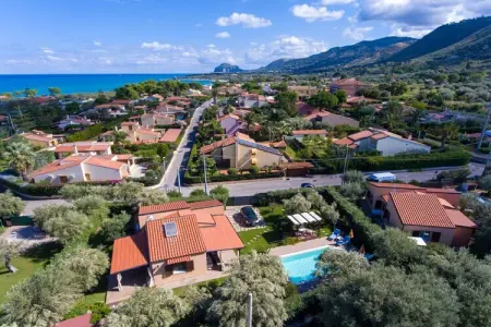 Villa Olivella à Cefalù : piscine privée et plage à 350m : photo 2