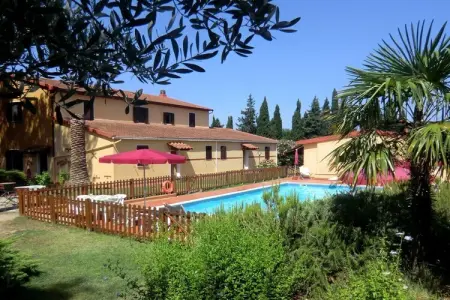 Location gite à Cecina, Ferme à Cecina avec piscine