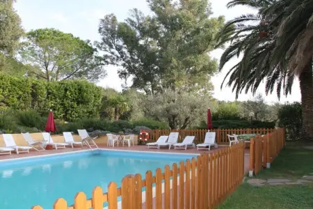 247198, Ferme à Cecina avec piscine - Photo 4