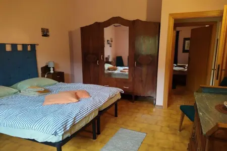 247198, Ferme à Cecina avec piscine - Photo 15