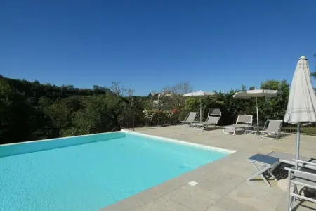 Maison de campagne avec piscine à débordement, Pontedera : photo 1
