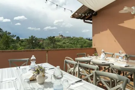 Maison de campagne avec piscine à débordement, Pontedera : photo 17
