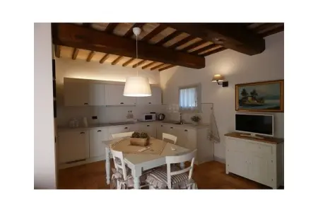 Maison de campagne avec piscine à débordement, Pontedera : photo 26