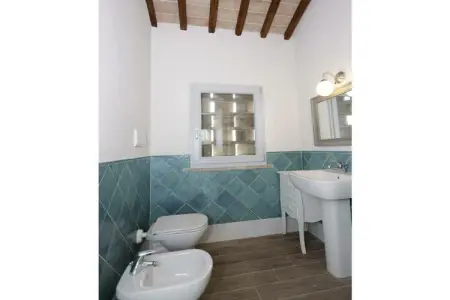Maison de campagne avec piscine à débordement, Pontedera : photo 27