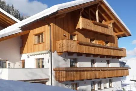 Appartement mansardé 65 m² aux Dolomites : photo 2