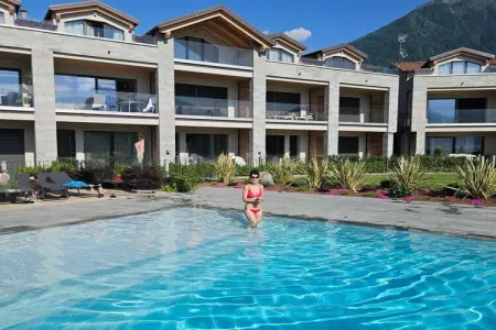 Maison 3 chambres avec piscine débordement à Colico : photo 6