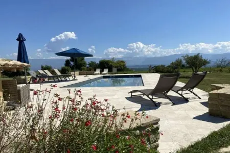 Maison ancienne grange 4 personnes avec piscine : photo 17