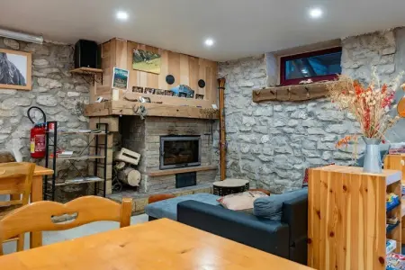 Chalet Les Carlines, 7 chambres à Vassieux-en-Vercors : photo 21