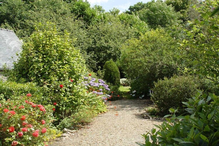 Maison 110 m² jardin fleuri à Plounérin - Photo 5