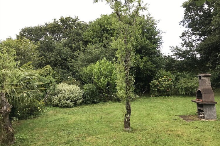 Maison 110 m² jardin fleuri à Plounérin - Photo 13