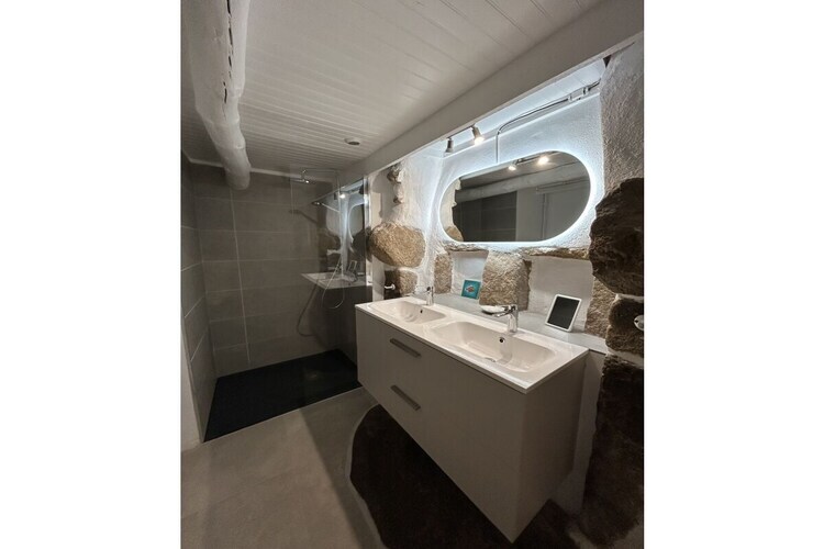 Maison 110 m² jardin fleuri à Plounérin - Photo 31