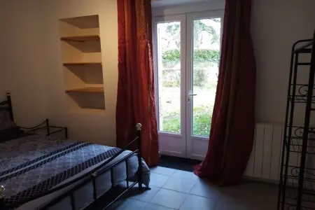Maison familiale 3 chambres à L'Isle-Jourdain, grand jardin : photo 17