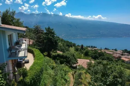 Maison avec vue lac de Garde à Tignale : photo 8