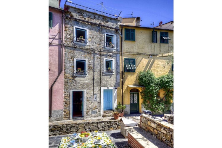 Maison en pierre à Civezza, vue sur les oliveraies - Photo 1