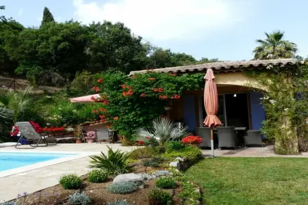 284384, Maison de vacances à Cogolin avec piscine - Photo 5