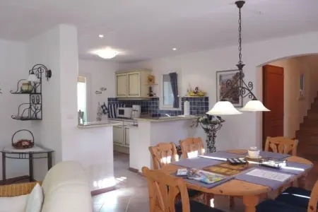 284384, Maison de vacances à Cogolin avec piscine - Photo 13