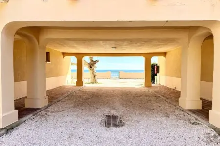 Maison 2 pièces avec accès direct plage à Cavalaire : photo 8