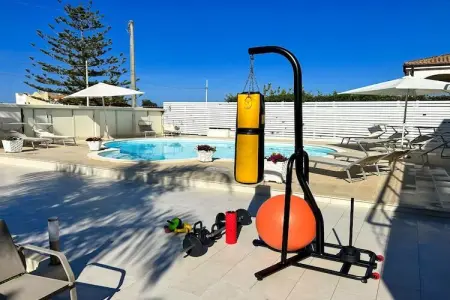 Villa Salvo avec piscine privée pour 14 personnes : photo 2