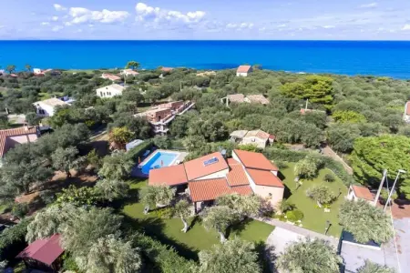 Villa 3 chambres avec piscine privée à Cefalù : photo 1