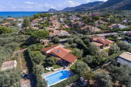 Villa 3 chambres avec piscine privée à Cefalù : photo 4