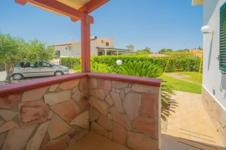 Maison 6 pers. à 100 m de la plage à Campofelice : photo 12