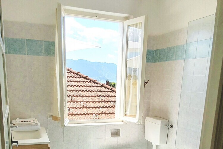 Maison indépendante Cannero Riviera, 4 balcons face au lac - Photo 13