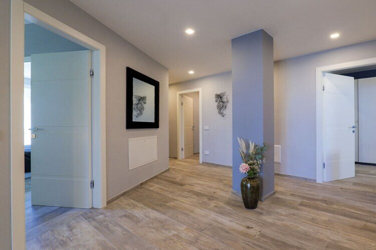 Villa Spa Nipotine B à Arizzano : 5 chambres, vue lac - Photo 10