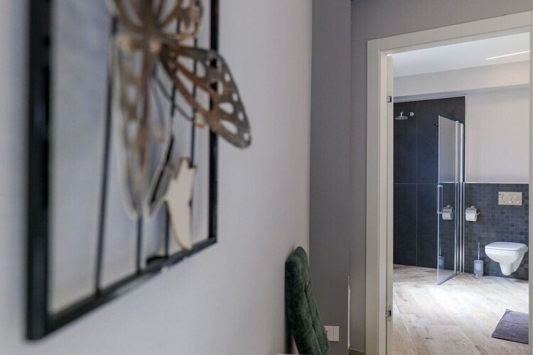 Villa Spa Nipotine B à Arizzano : 5 chambres, vue lac - Photo 20