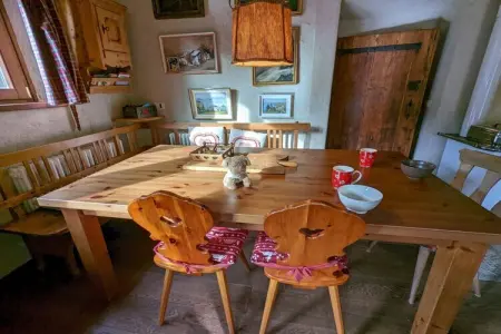 535623, Maison de vacances à Bezzecca avec piscine - Photo 11