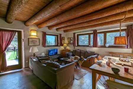535623, Maison de vacances à Bezzecca avec piscine - Photo 12