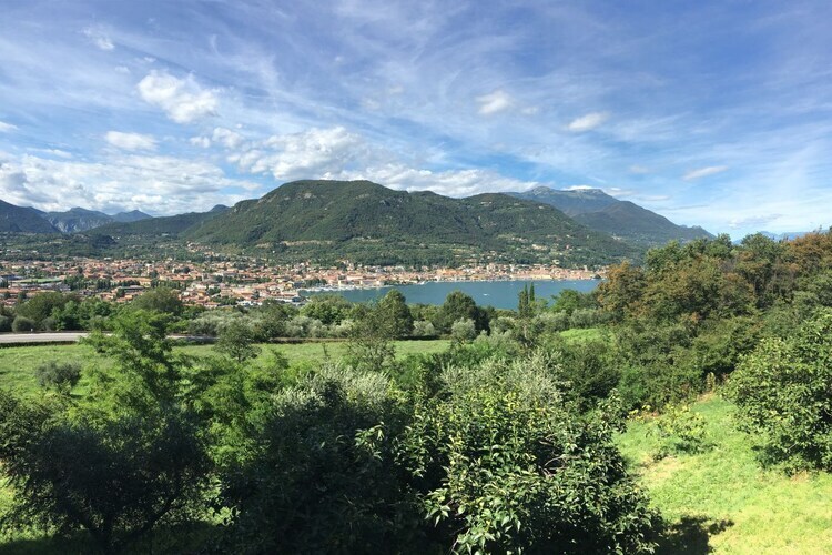 Villa Casale Lucrezia à Salò avec piscine et oliveraie - Photo 7