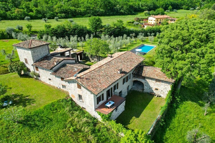 Villa Casale Lucrezia à Salò avec piscine et oliveraie - Photo 11