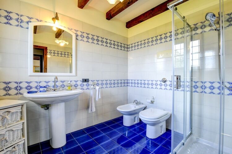 Villa Casale Lucrezia à Salò avec piscine et oliveraie - Photo 36