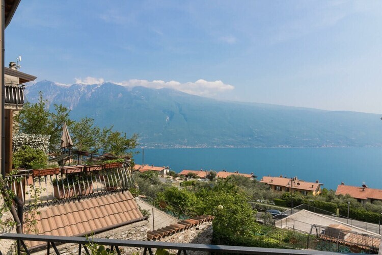 Maison indépendante à Tignale avec balcon panoramique - Photo 3