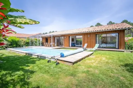 Villa 110 m² piscine chauffée eau salée à Moliets