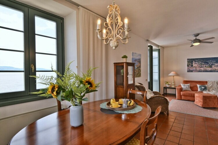 Panorama al Porto : appartement vue lac à Gargnano - Photo 18