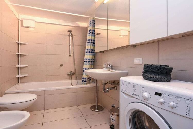 Maison duplex 5 personnes à Salò, dernière étage - Photo 23