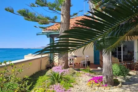 Location villa à Cipressa, Villa à Cipressa avec piscine